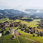 Apartmajsko Naselje Ribnisko Pohorje *